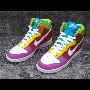 Nike Dunk High Premium women's 9